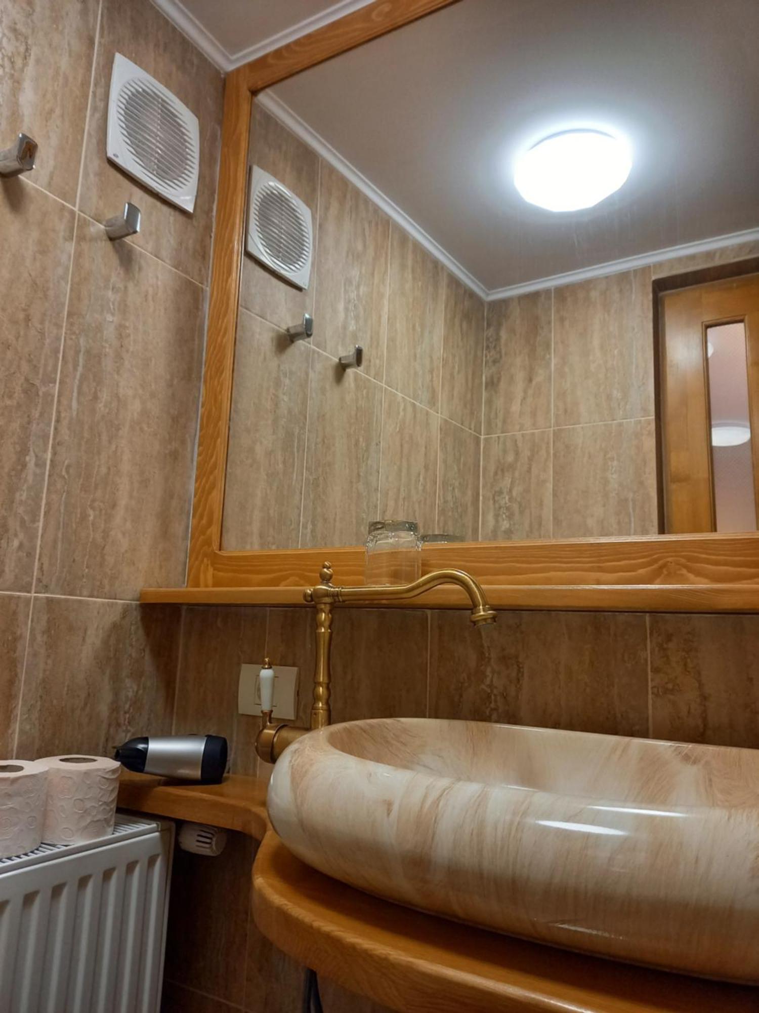 History Apartments Cetatii Sibiu Phòng bức ảnh